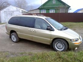    Chrysler Town and Country 2000 , 375000 , 