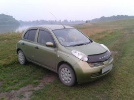 Nissan March 2002 , 215000 , 