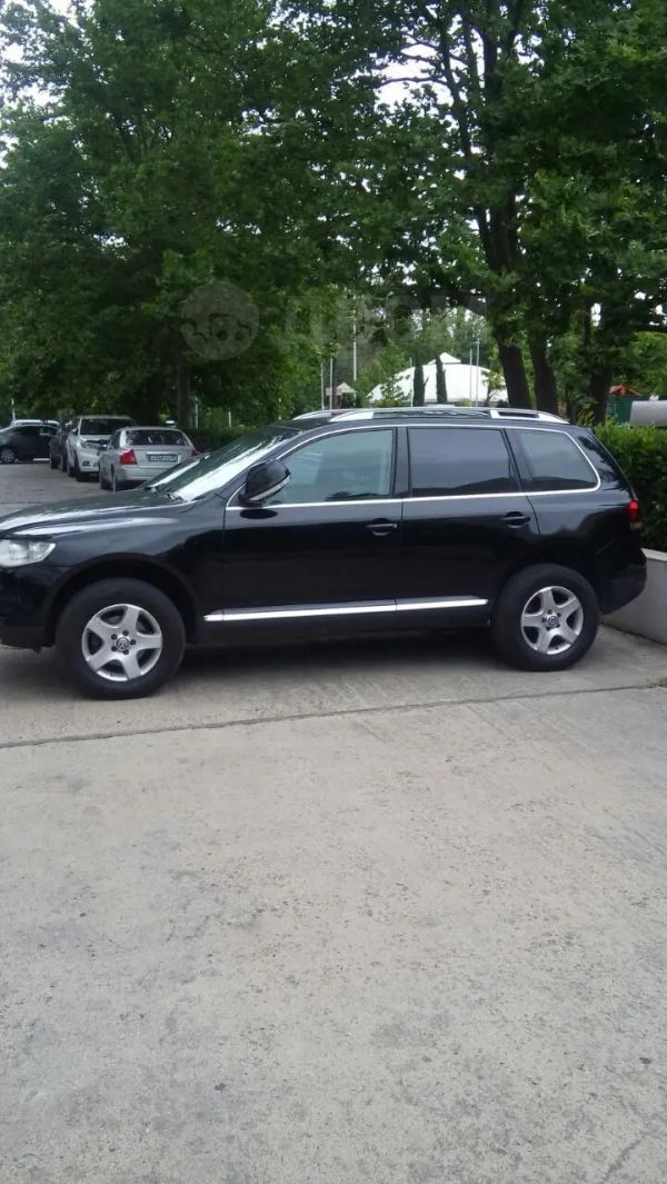 SUV   Volkswagen Touareg 2007 , 750000 , 