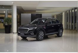SUV или внедорожник Hongqi HS5 2023 года, 4540000 рублей, Москва