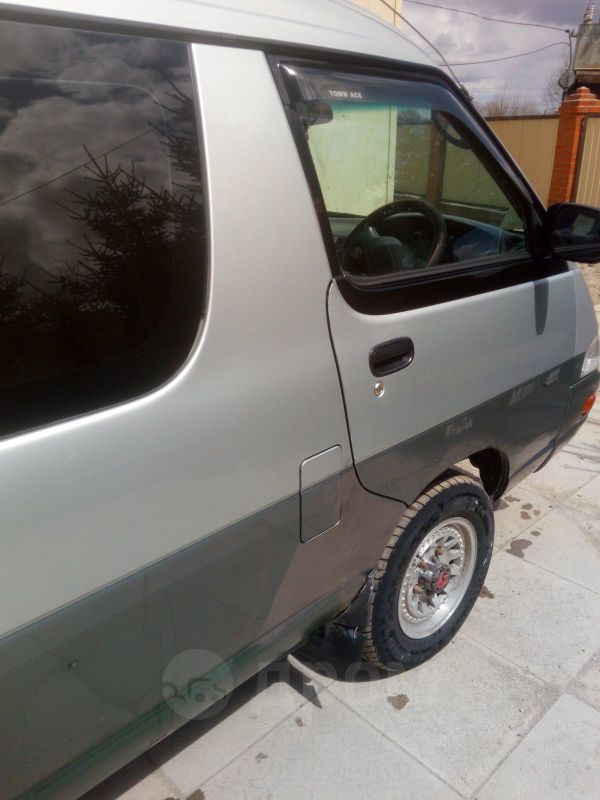    Toyota Town Ace 1996 , 170000 , 