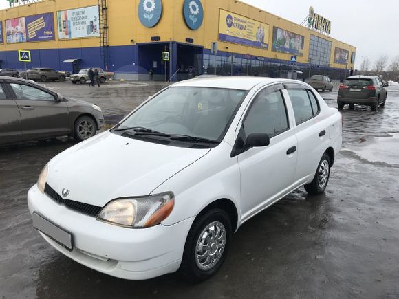  Toyota Platz 2000 , 210000 , 