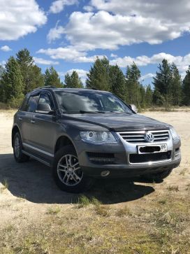 SUV   Volkswagen Touareg 2008 , 870000 , 