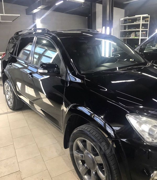 SUV   Toyota RAV4 2010 , 1050000 , 