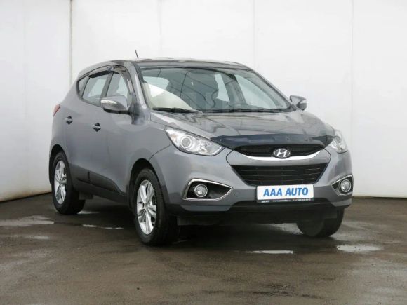 SUV   Hyundai ix35 2013 , 760000 , 