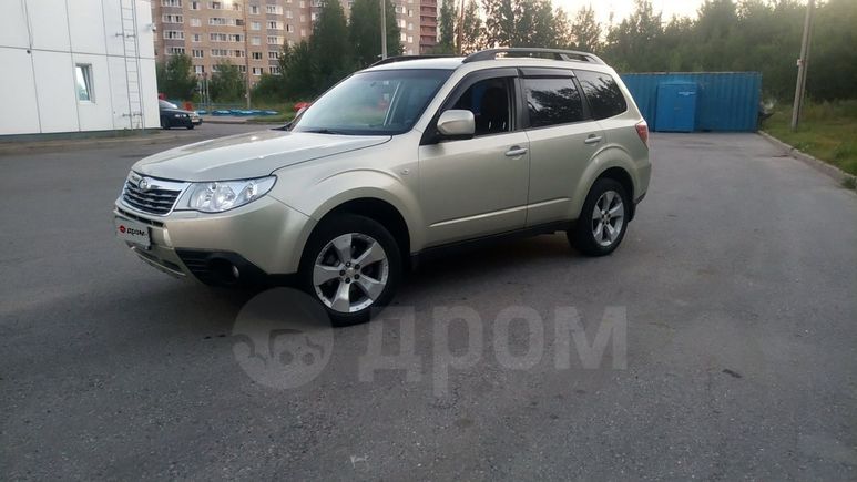 SUV   Subaru Forester 2010 , 695000 ,  