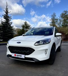 SUV или внедорожник Ford Escape 2019 года, 2300000 рублей, Москва