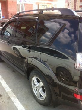 SUV   Mitsubishi Outlander 2011 , 830000 , 