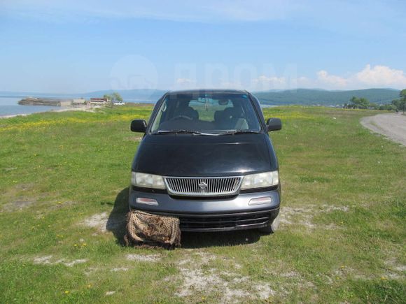    Nissan Largo 1996 , 270000 , 