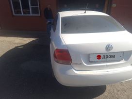  Volkswagen Polo 2013 , 400000 , 