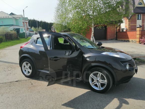 SUV   Nissan Juke 2011 , 600000 , 