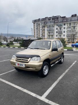 SUV   Chevrolet Niva 2006 , 365000 , 