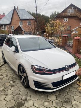  Volkswagen Golf 2014 , 2150000 , 