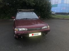 Седан Toyota Carina 1990 года, 95000 рублей, Прокопьевск