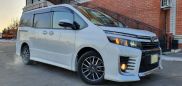    Toyota Voxy 2015 , 1415000 , 