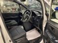    Toyota Voxy 2014 , 1529000 , 