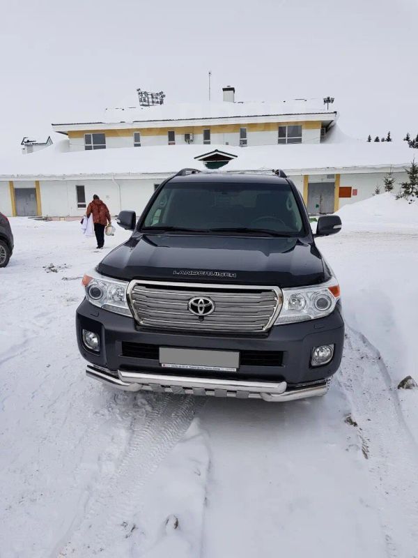 SUV   Toyota Land Cruiser 2012 , 2850000 , -