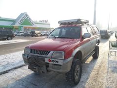 Пикап Mitsubishi L200 2001 года, 400000 рублей, Иркутск
