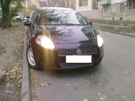  Fiat Grande Punto 2009 , 425000 , --