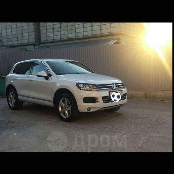 SUV   Volkswagen Touareg 2012 , 2500000 , 