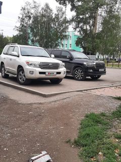 SUV или внедорожник Toyota Land Cruiser 2015 года, 4850000 рублей, Каменск-Уральский