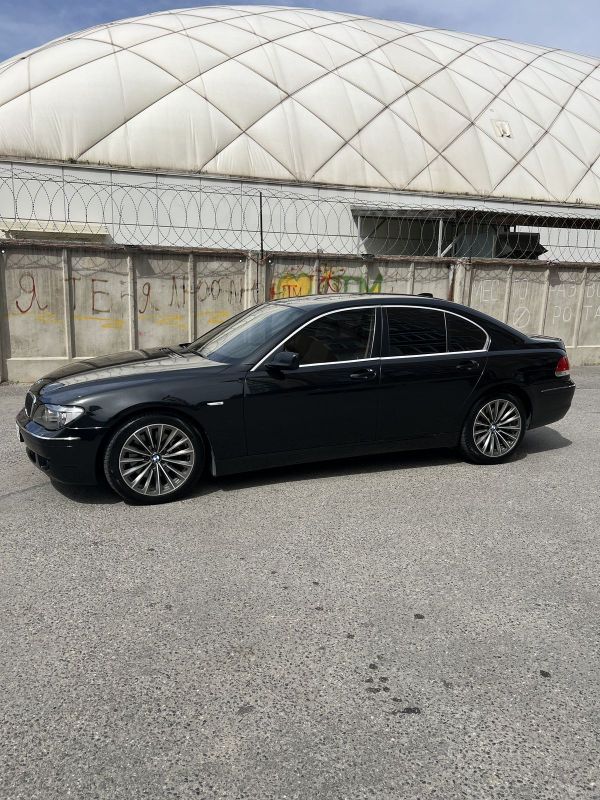  BMW 7-Series 2007 , 580000 , 