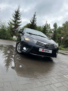 Седан Toyota Corolla 2013 года, 1155000 рублей, Омск