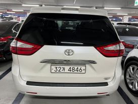    Toyota Sienna 2016 , 2900000 , 