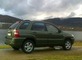 SUV   Kia Sportage 2006 , 500000 , 