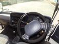    Toyota Hiace 2001 , 400000 , 