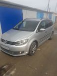    Volkswagen Touran 2011 , 700000 , 