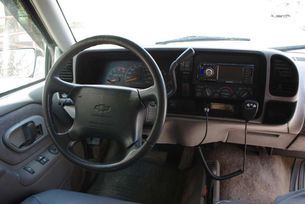 SUV   Chevrolet Tahoe 1995 , 400000 , 