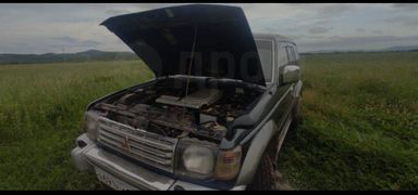 SUV или внедорожник Mitsubishi Pajero 1995 года, 450000 рублей, Сибирцево