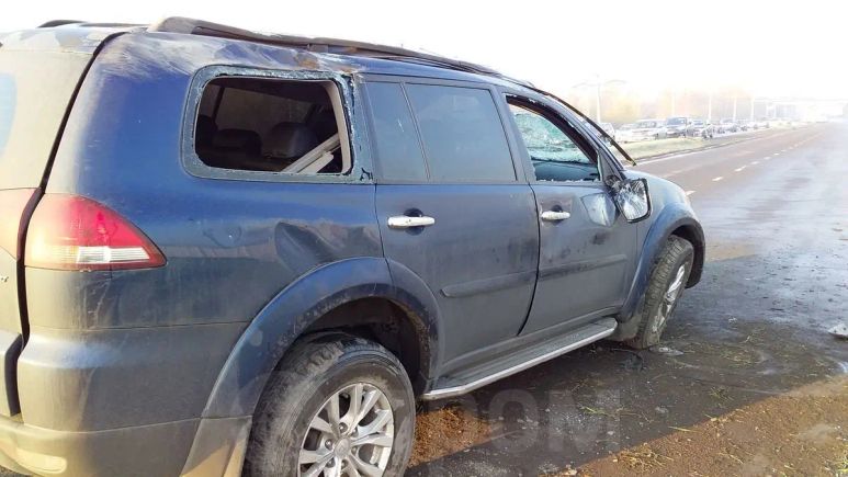 SUV   Mitsubishi Pajero Sport 2014 , 600000 , 