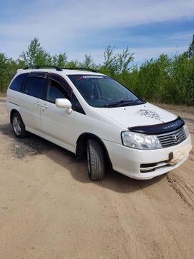    Nissan Liberty 2001 , 275000 , 