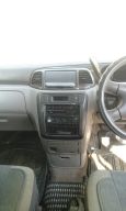    Nissan Liberty 2001 , 230000 , 