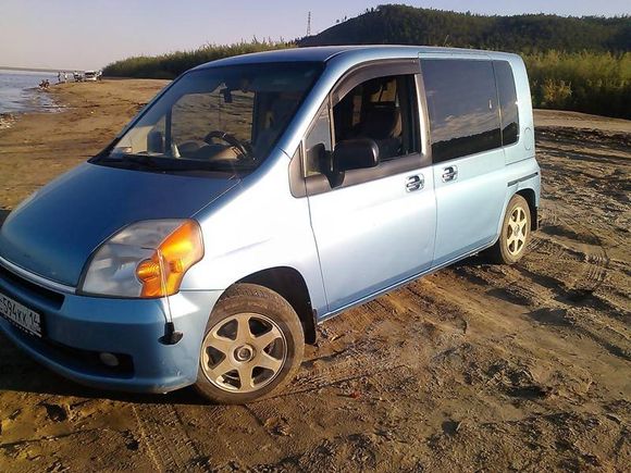    Honda Mobilio 2002 , 255000 , 