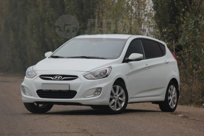  Hyundai Solaris 2012 , 525000 , 