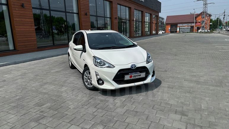  Toyota Aqua 2015 , 950000 , 