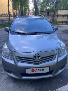    Toyota Verso 2012 , 1035000 , 