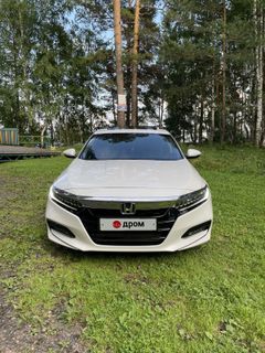 Седан Honda Accord 2018 года, 3000000 рублей, Лесосибирск