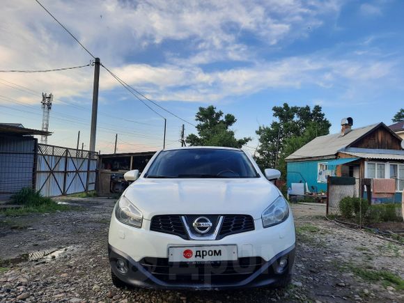 SUV   Nissan Qashqai 2012 , 890000 , 