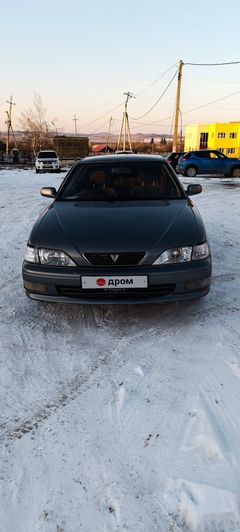 Седан Toyota Vista 1998 года, 400000 рублей, Сергеевка