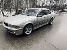  BMW 5-Series 2000 , 1070000 , 