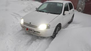 Хэтчбек Toyota Starlet 1998 года, 200000 рублей, Новосибирск