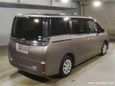    Toyota Voxy 2019 , 1680000 , 