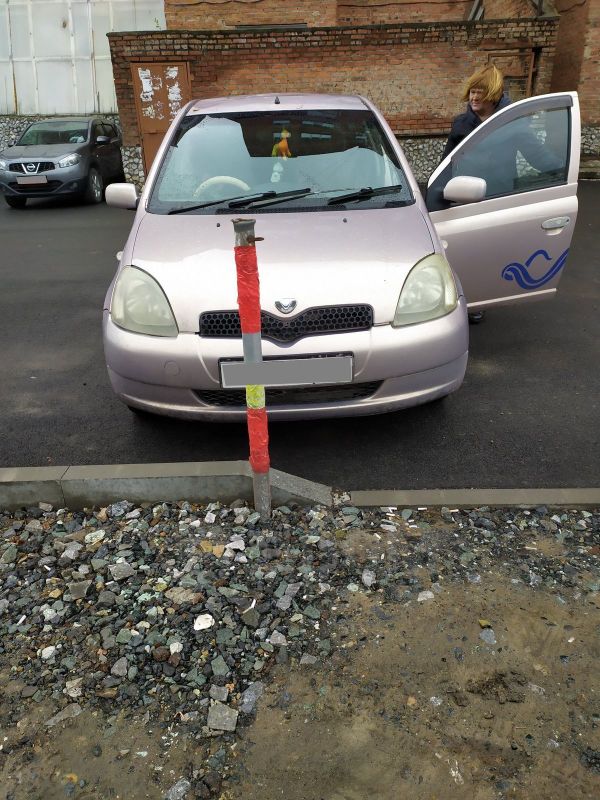  Toyota Vitz 2000 , 173000 , 