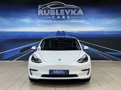 Седан Tesla Model 3 2022 года, 4450000 рублей, Москва