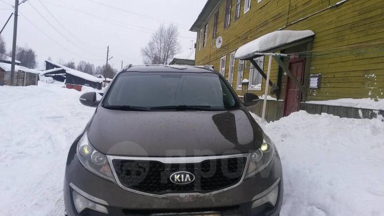 SUV   Kia Sportage 2014 , 1050000 , 