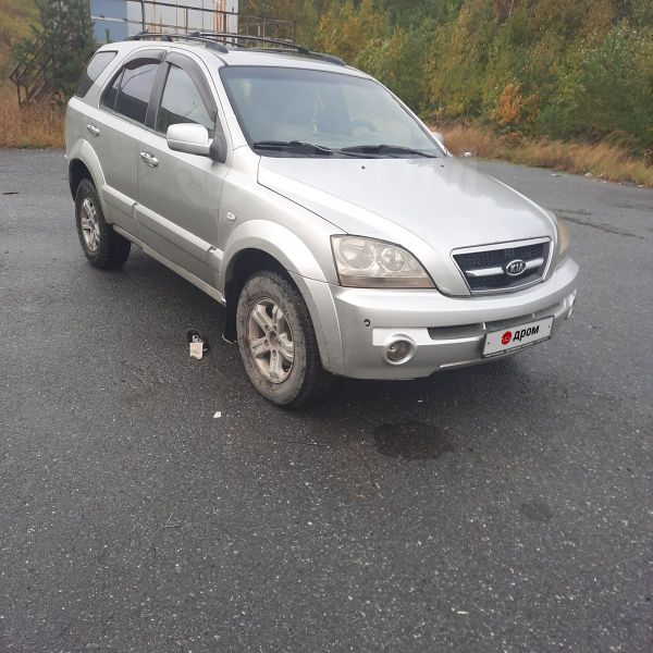 SUV   Kia Sorento 2003 , 265000 , 